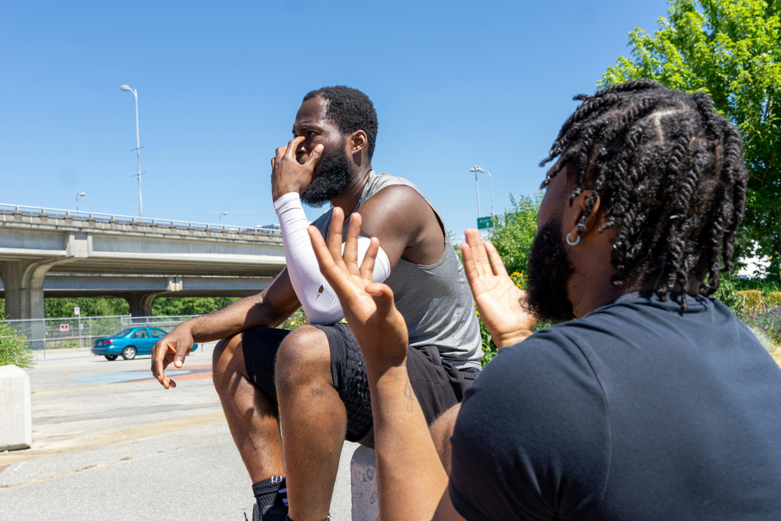 Donshaar op je gezicht: laten zitten of weg halen?